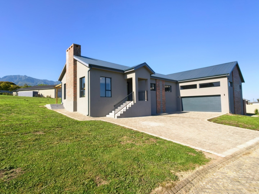 4 Bedroom Property for Sale in Cherry Creek Country Estate Western Cape